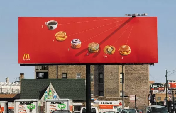 açık hava reklam hizmeti ile avantaj yakalamaya